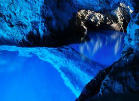 Blue-Cave-tour